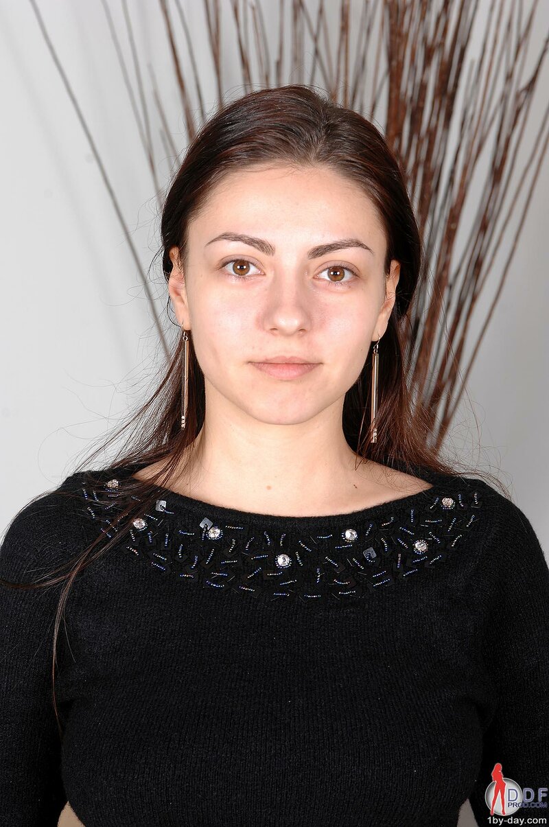 Таня, 25